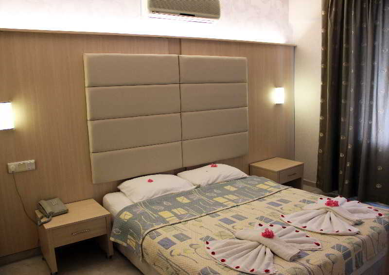 Ozcan Beach Hotel Turunç Luaran gambar